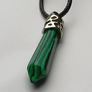Elegant Malachite Green Hand Crafted Pendant Necklace